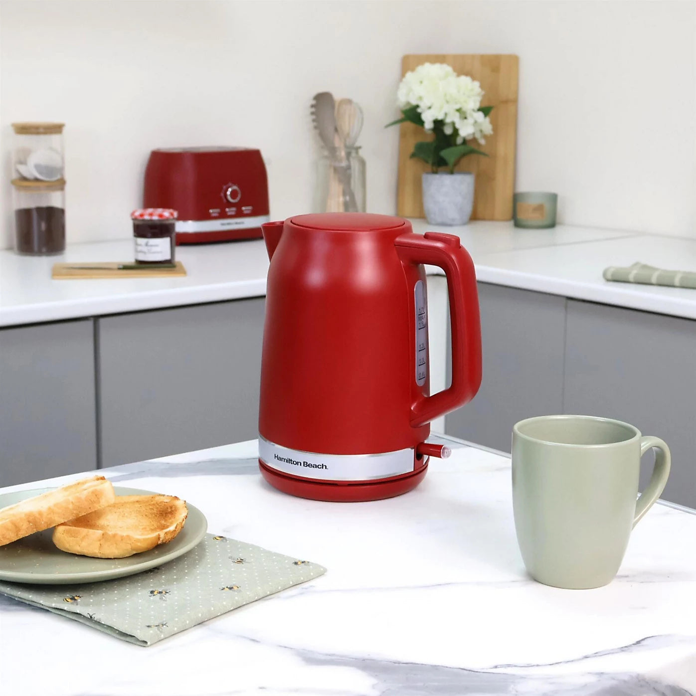 Hamilton Beach Ella Kettle 1.7 Litre Matte Red